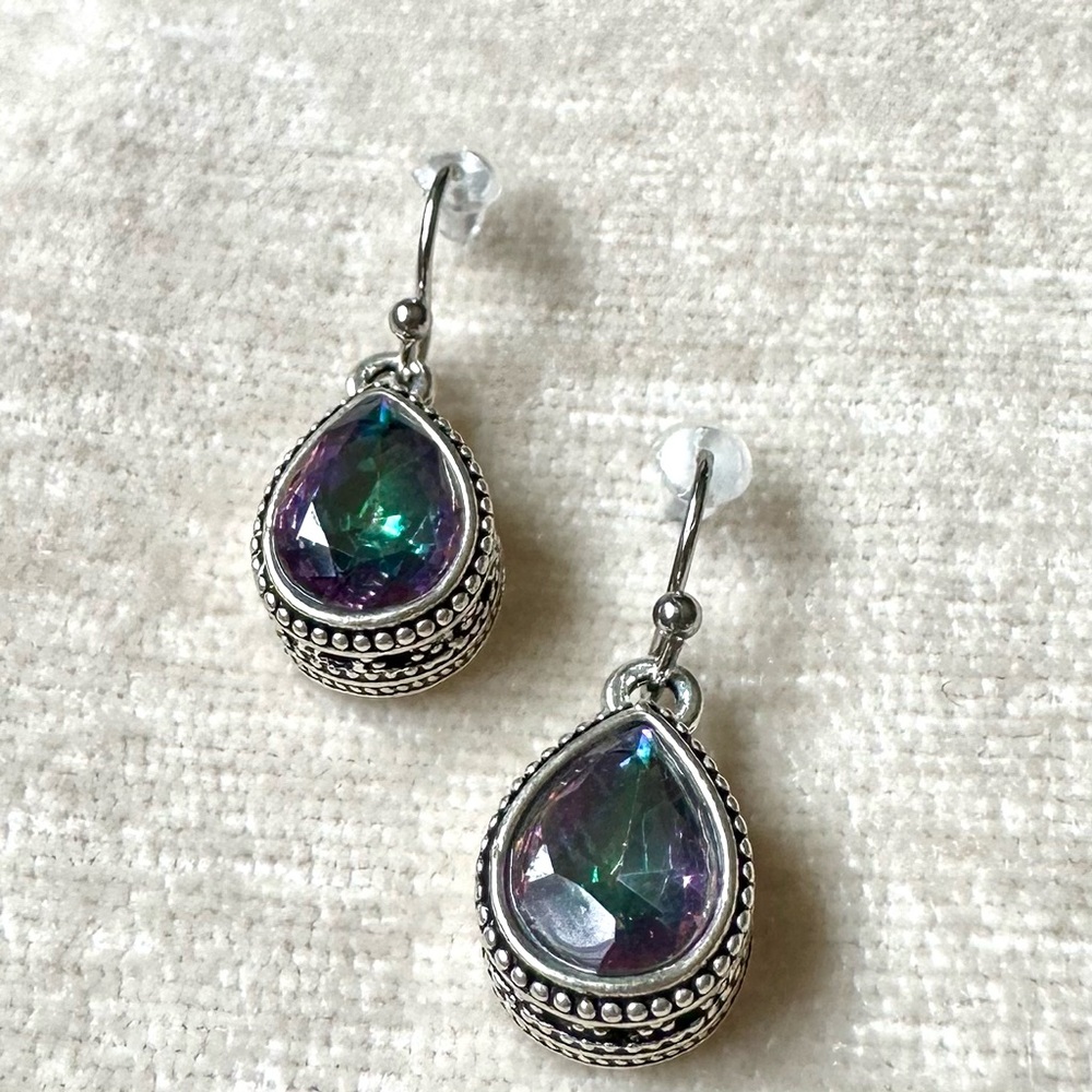 Fashion Jewelry Earrings Green Blue Purple Iridescent Teardrop Silver NWOT